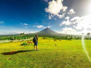 Quituinan Hills